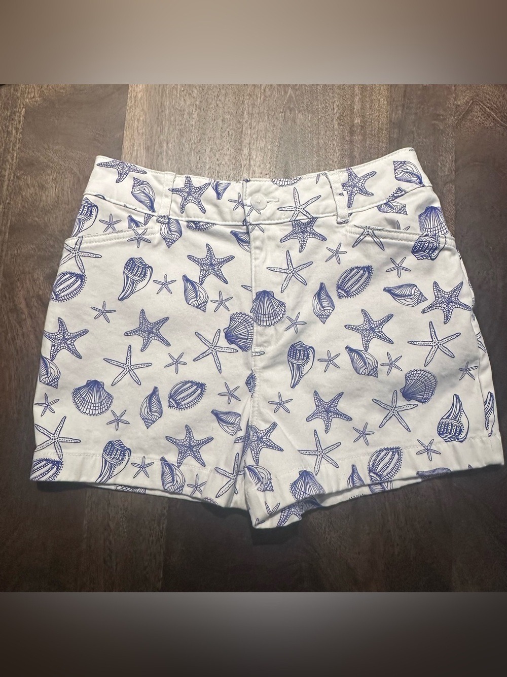 Bagatelle White & Blue Seashell Print Women's Shorts Size 4